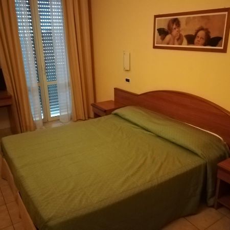 Ancarano  Hotel Tramonto المظهر الخارجي الصورة